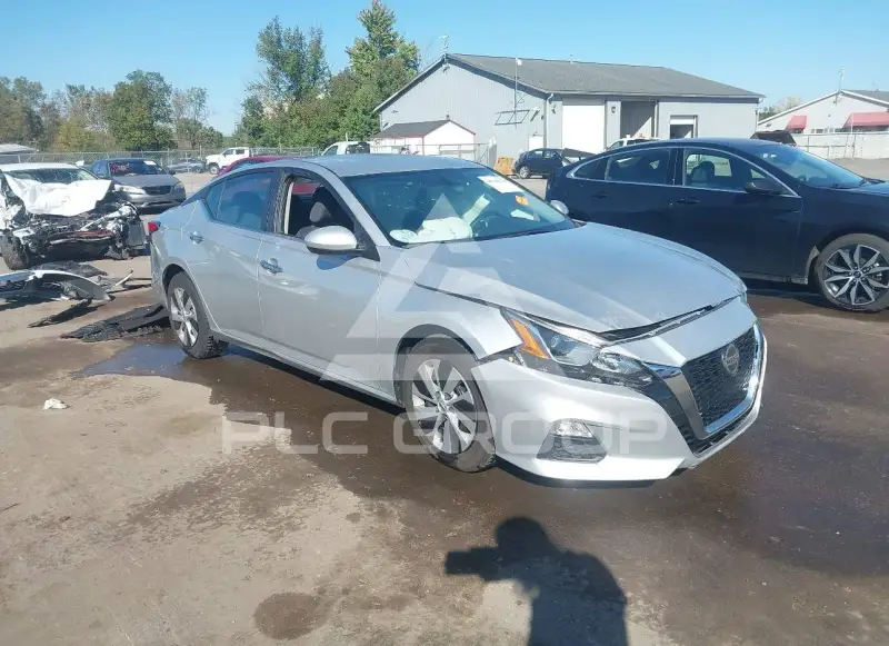 2019 Nissan ALTIMA фото