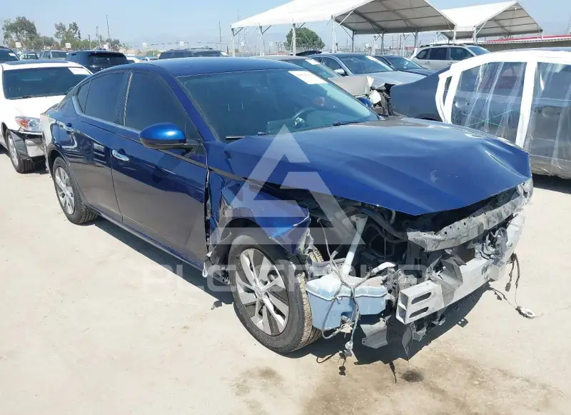 2019 Nissan ALTIMA фото