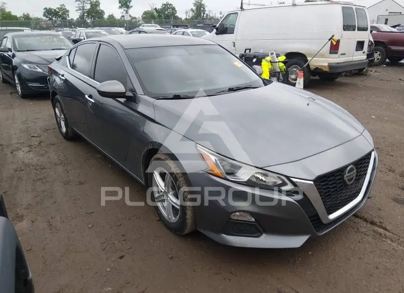 2019 Nissan ALTIMA фото