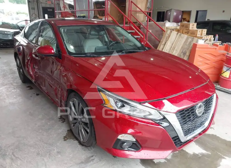 2019 Nissan ALTIMA photo