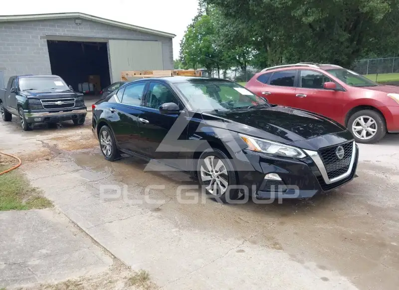 2019 Nissan ALTIMA фото