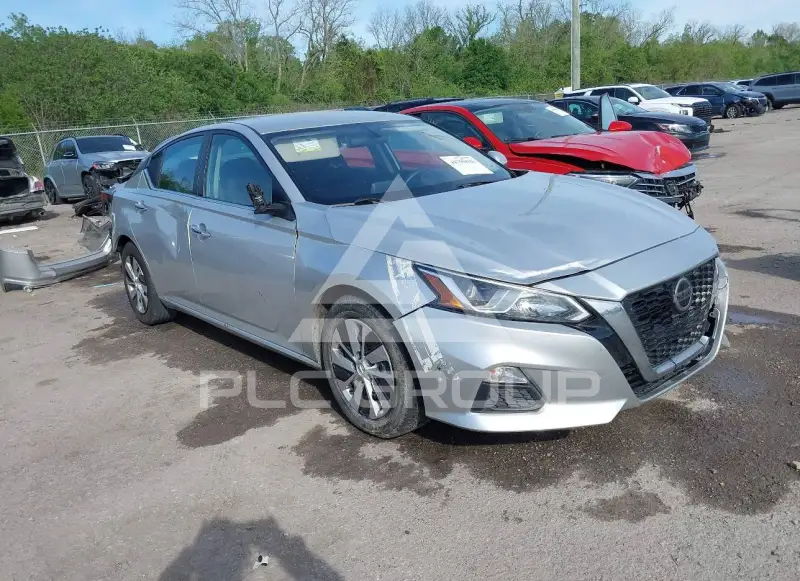 2019 Nissan ALTIMA фото