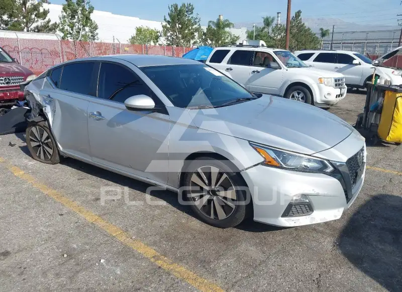2019 Nissan ALTIMA photo