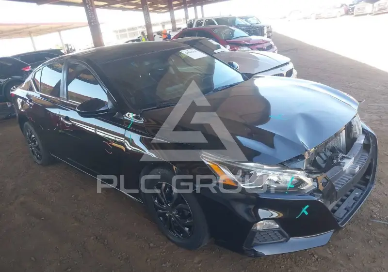 2019 Nissan ALTIMA photo
