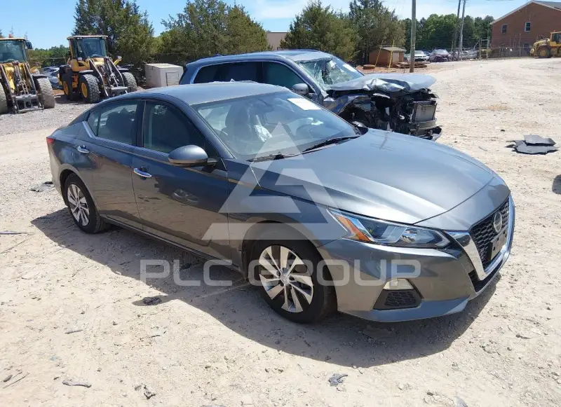 2019 Nissan ALTIMA photo