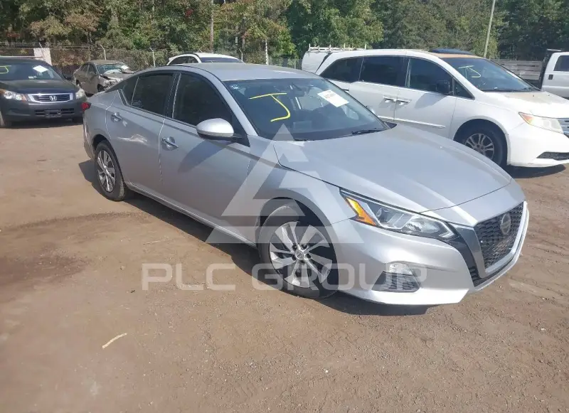 2019 Nissan ALTIMA photo