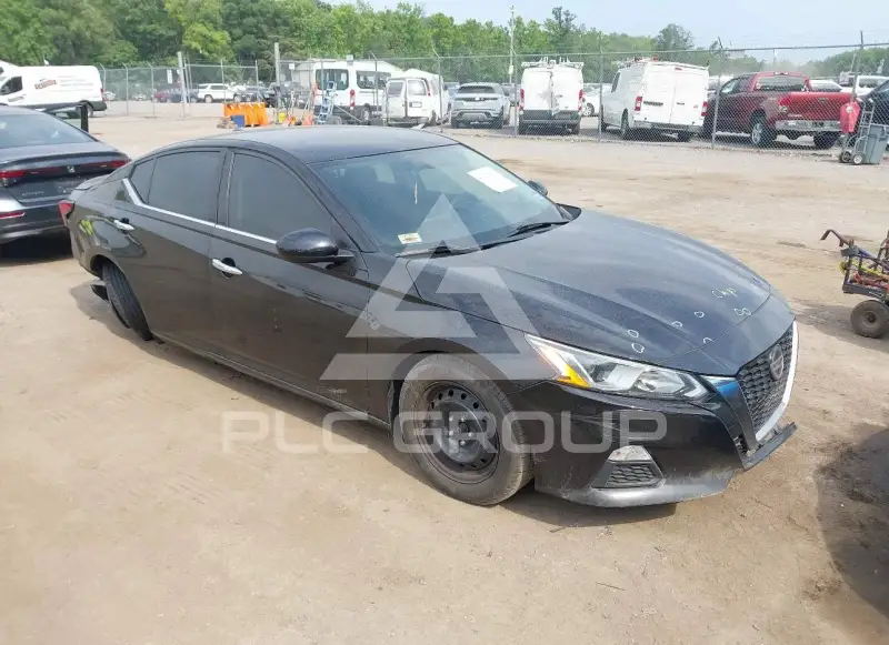 2019 Nissan ALTIMA фото