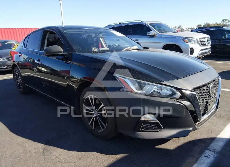 2019 Nissan ALTIMA photo