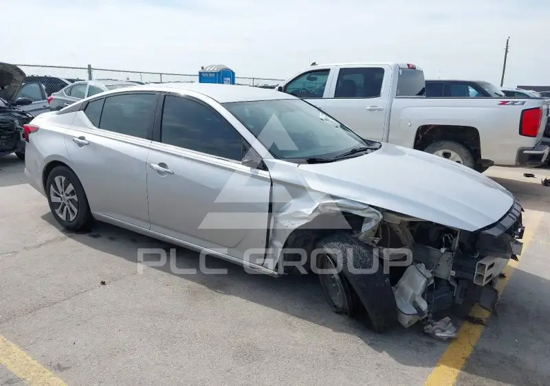 2019 Nissan ALTIMA photo