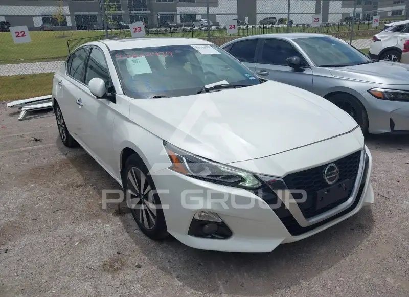 2019 Nissan ALTIMA фото