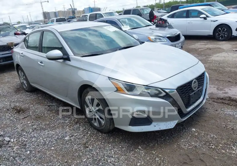 2019 Nissan ALTIMA photo