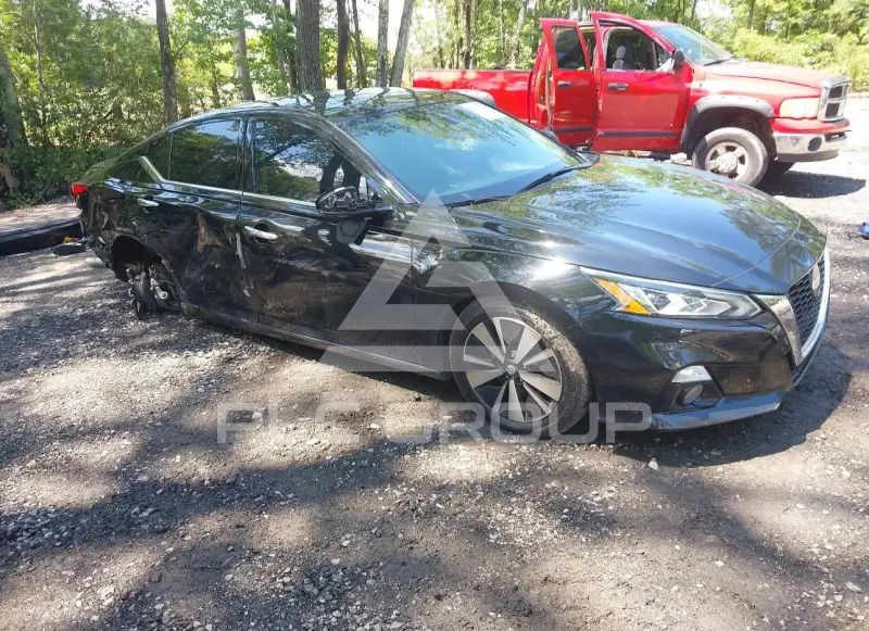 2019 Nissan ALTIMA фото