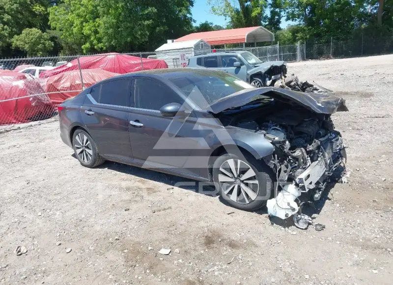 2019 Nissan ALTIMA photo