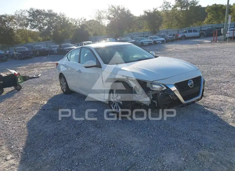 2019 Nissan ALTIMA фото