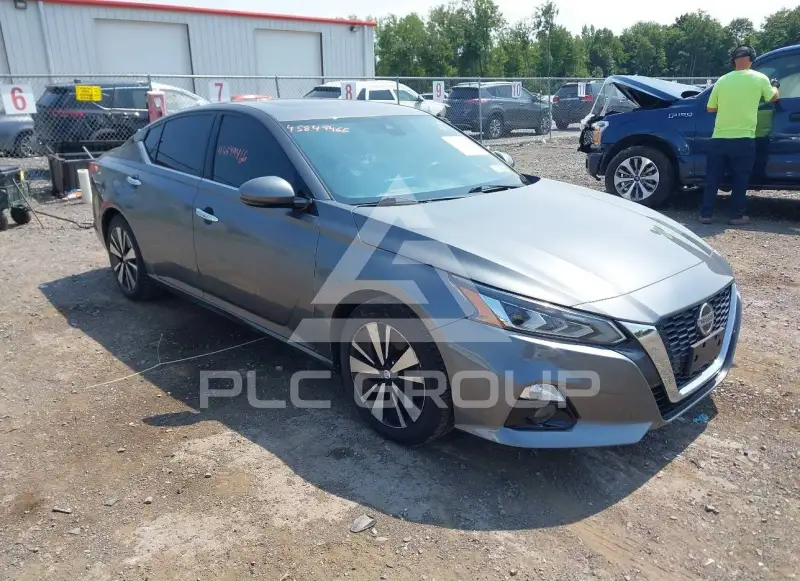 2019 Nissan ALTIMA фото