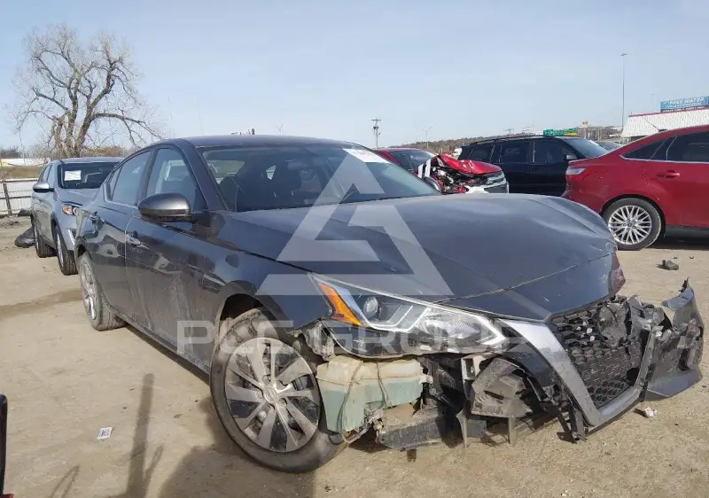 2019 Nissan ALTIMA фото