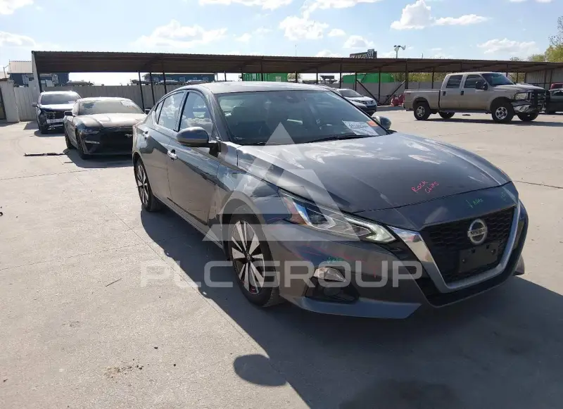 2019 Nissan ALTIMA photo
