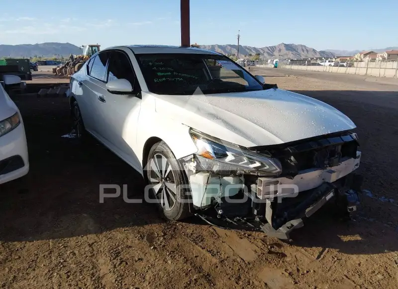2019 Nissan ALTIMA photo