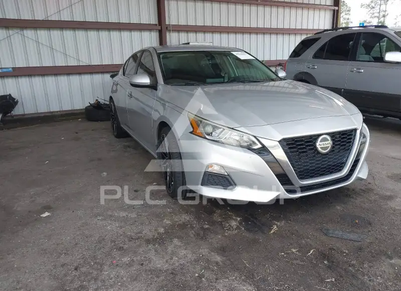 2019 Nissan ALTIMA photo