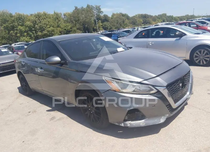 2019 Nissan ALTIMA фото