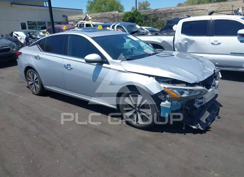 2019 Nissan ALTIMA photo