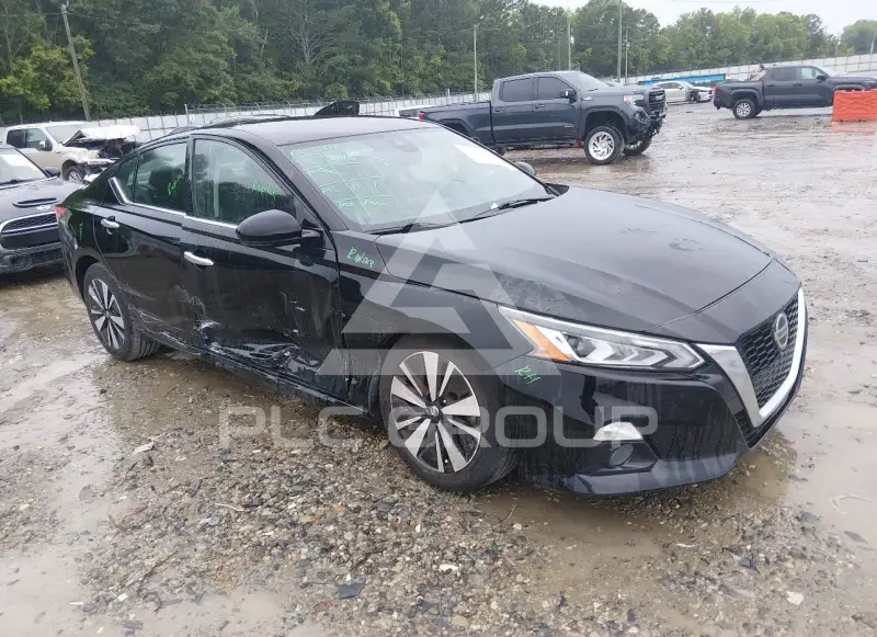 2019 Nissan ALTIMA фото