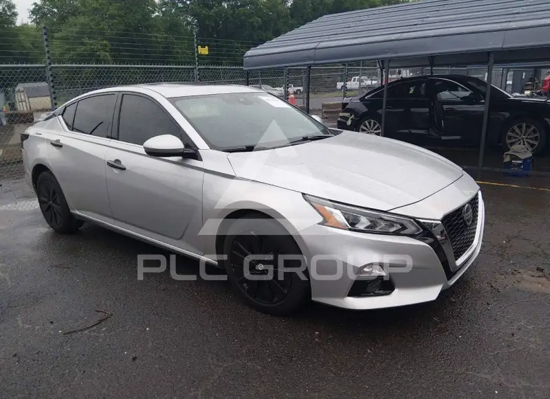 2019 Nissan ALTIMA photo