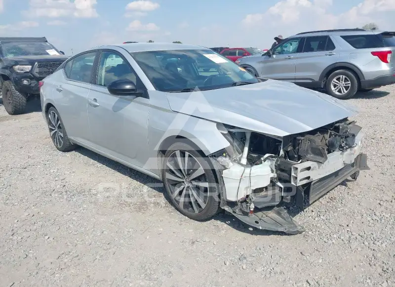 2019 Nissan ALTIMA photo