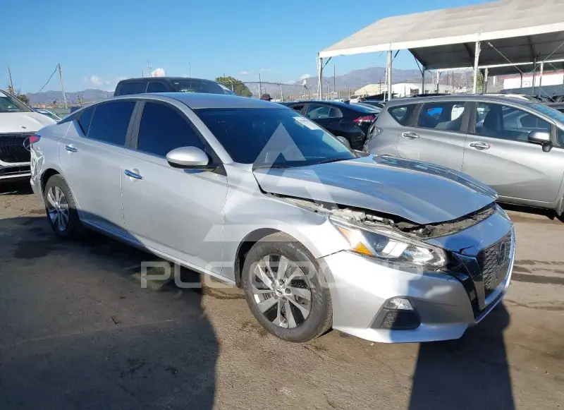 2019 Nissan ALTIMA фото