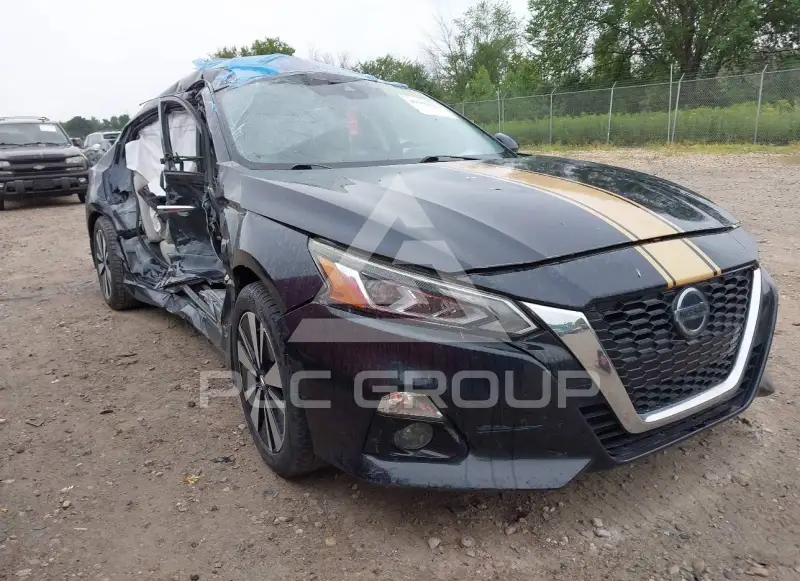 2019 Nissan ALTIMA фото