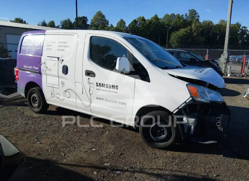 2019 Nissan NV 200 photo