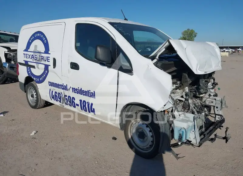2019 Nissan NV 200 photo