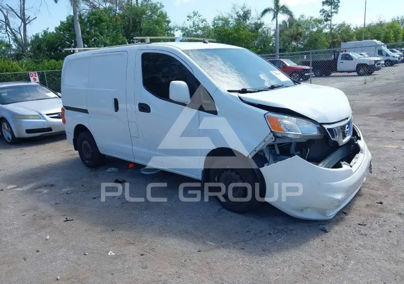 2019 Nissan NV 200 фото
