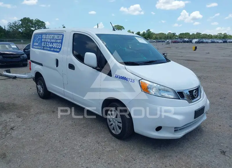 2019 Nissan NV 200 фото