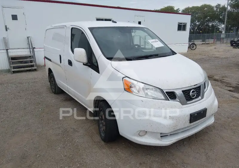 2019 Nissan NV 200 photo