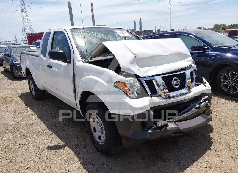 2019 Nissan FRONTIER photo