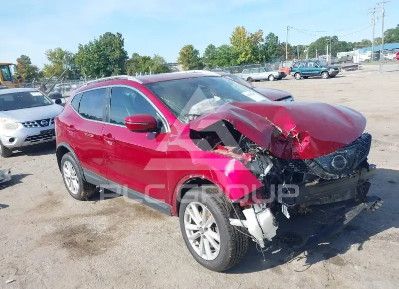2019 Nissan ROGUE фото