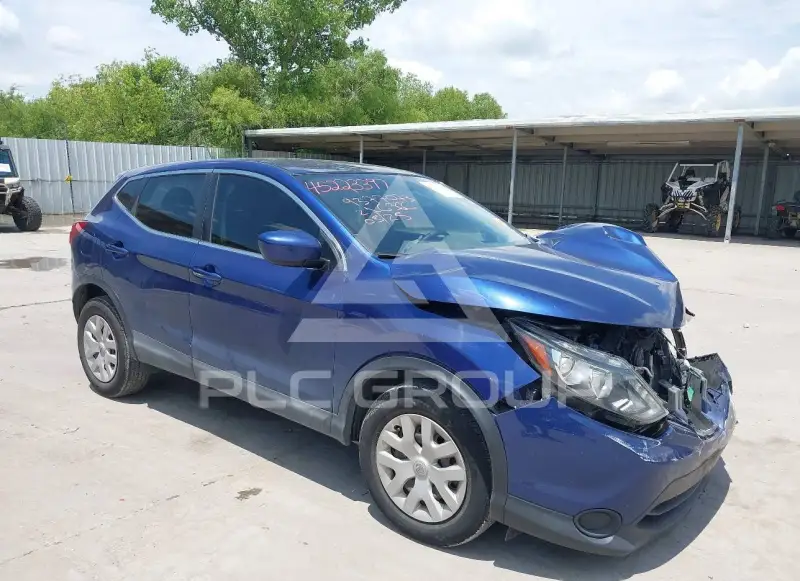 2019 Nissan ROGUE photo