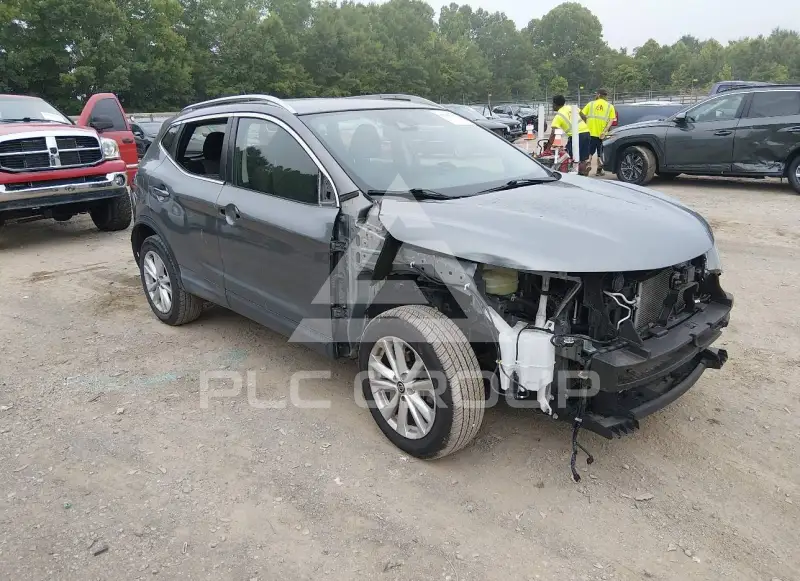2019 Nissan ROGUE photo