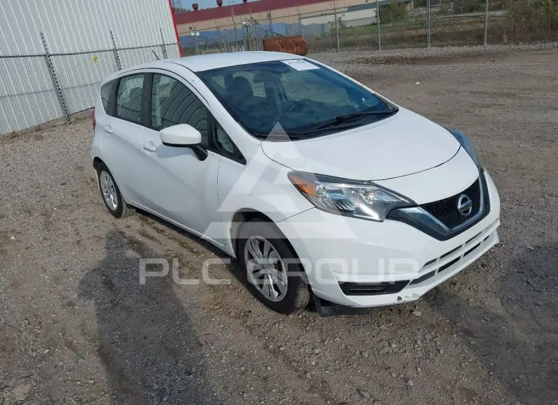 2019 Nissan VERSA фото