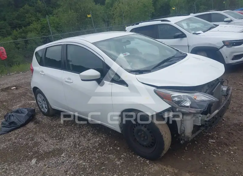 2019 Nissan VERSA фото