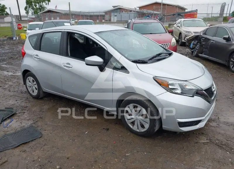 2019 Nissan VERSA фото