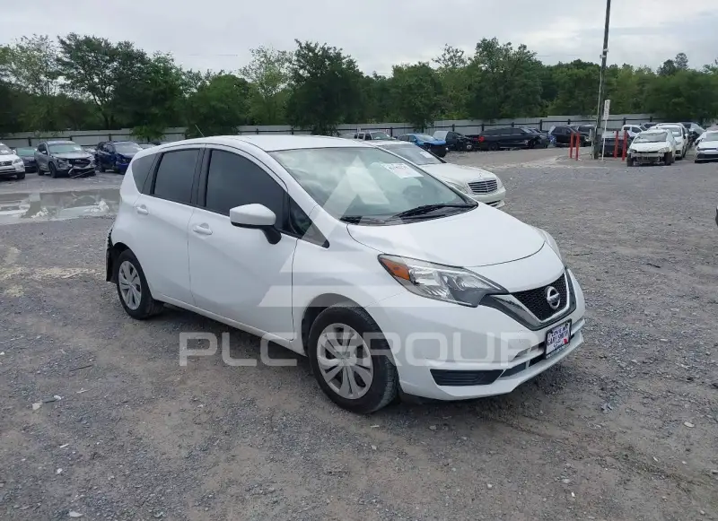 2019 Nissan VERSA фото