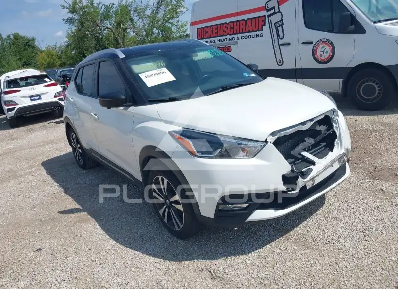 2019 Nissan KICKS фото
