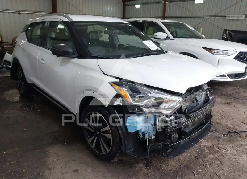 2019 Nissan KICKS фото