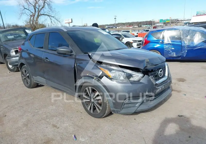 2019 Nissan KICKS photo