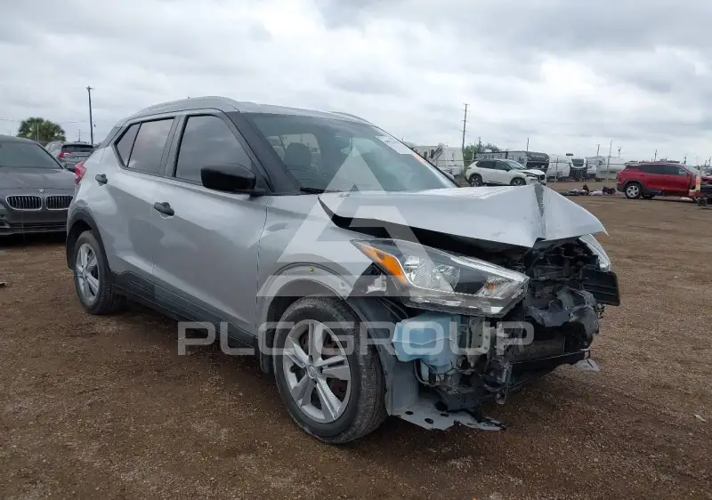 2019 Nissan KICKS photo
