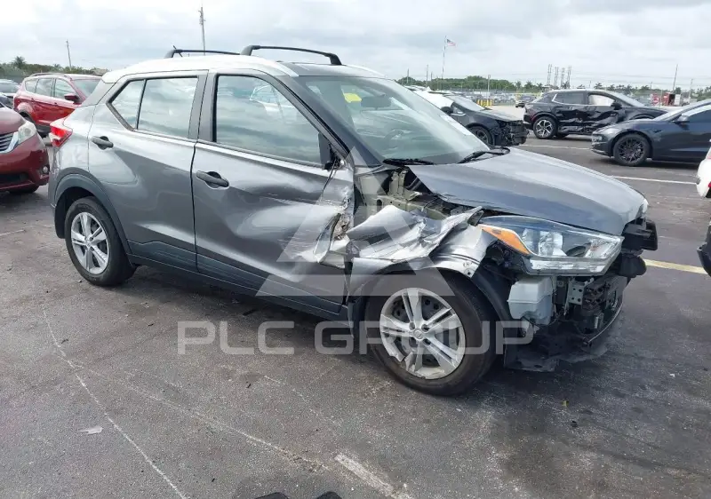 2019 Nissan KICKS фото