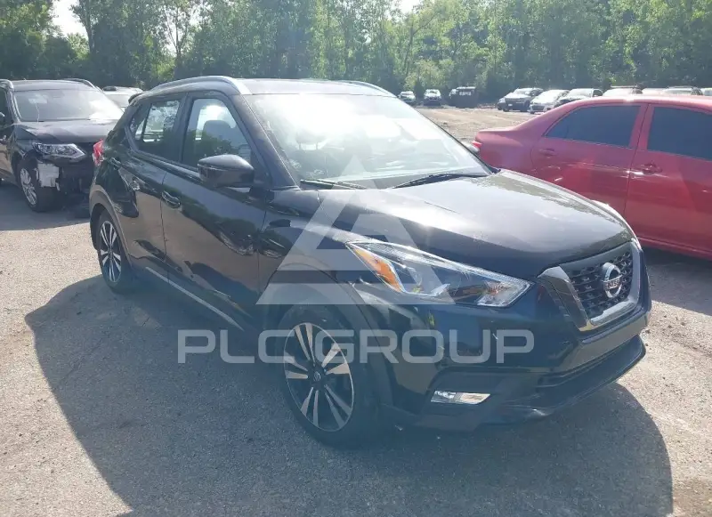 2019 Nissan KICKS фото