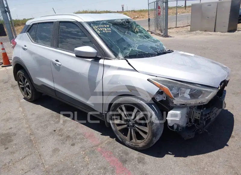 2019 Nissan KICKS photo